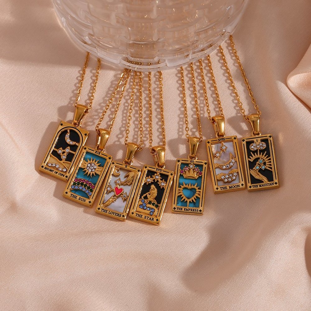 Star Tarot Card Pendant Necklace PVD 18K Gold Enamel Rectangle Stainless Steel - Picture 8 of 8